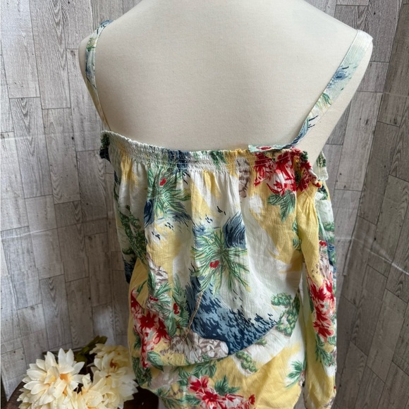 Chaps Cold Shoulder 2x adorable Top - Picture 9 of 16